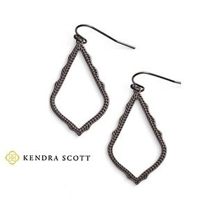 NEW Kendra Scott Gunmetal Sophia Drop Earrings